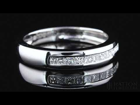 Platinum 0.25ct Diamond Half Eternity Ring