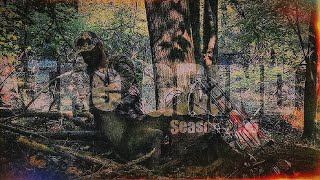 The Grind | Arrows Fly! Doe Down! | Michigan Bowhunting | Season 2025