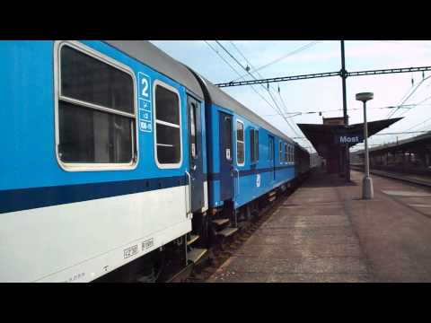 Odjezd vlaku R 610 Karlex (ČD 363.071) - Most, 23. 4. 2013