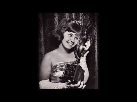 Ruth Welting sings "Großmächtige Prinzessin" from Ariadne auf Naxos