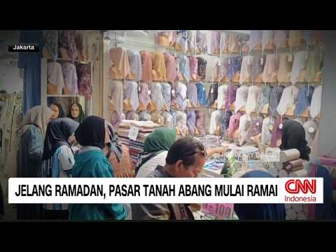 Jelang Ramadan, Pasar Tanah Abang Diserbu Pembeli