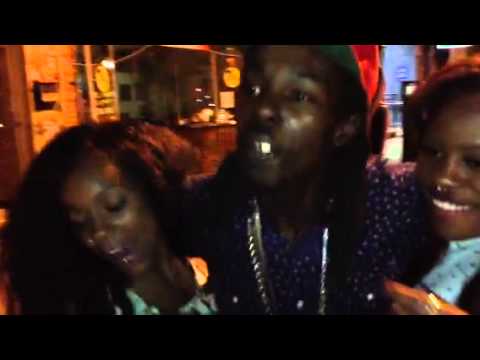 Mardeze don't like behin tha scens