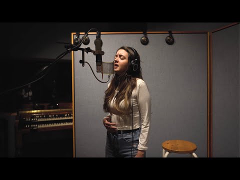 Sophia Fracassi - "Wish I Never Met You" (Studio Behind The Scenes)