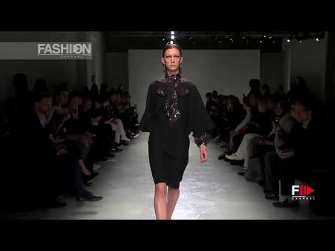 YDE Full Show Fall 2016 Paris Fashion Week by Fashion Channel