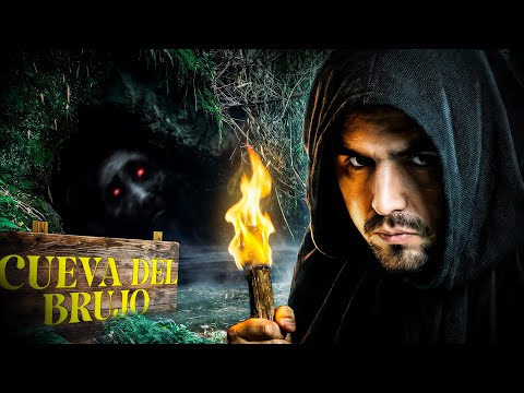 I entered a HIDDEN CAVE of the witches of Chiloé...