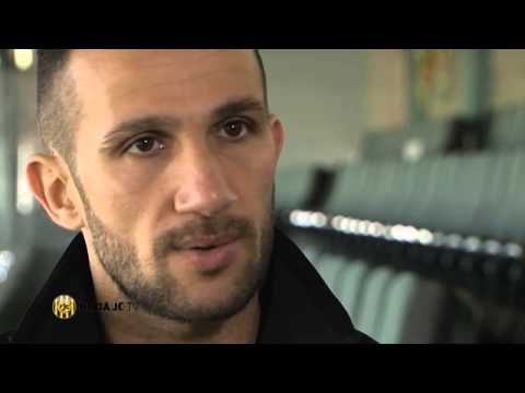 Adil Ramzi over het verleden en heden