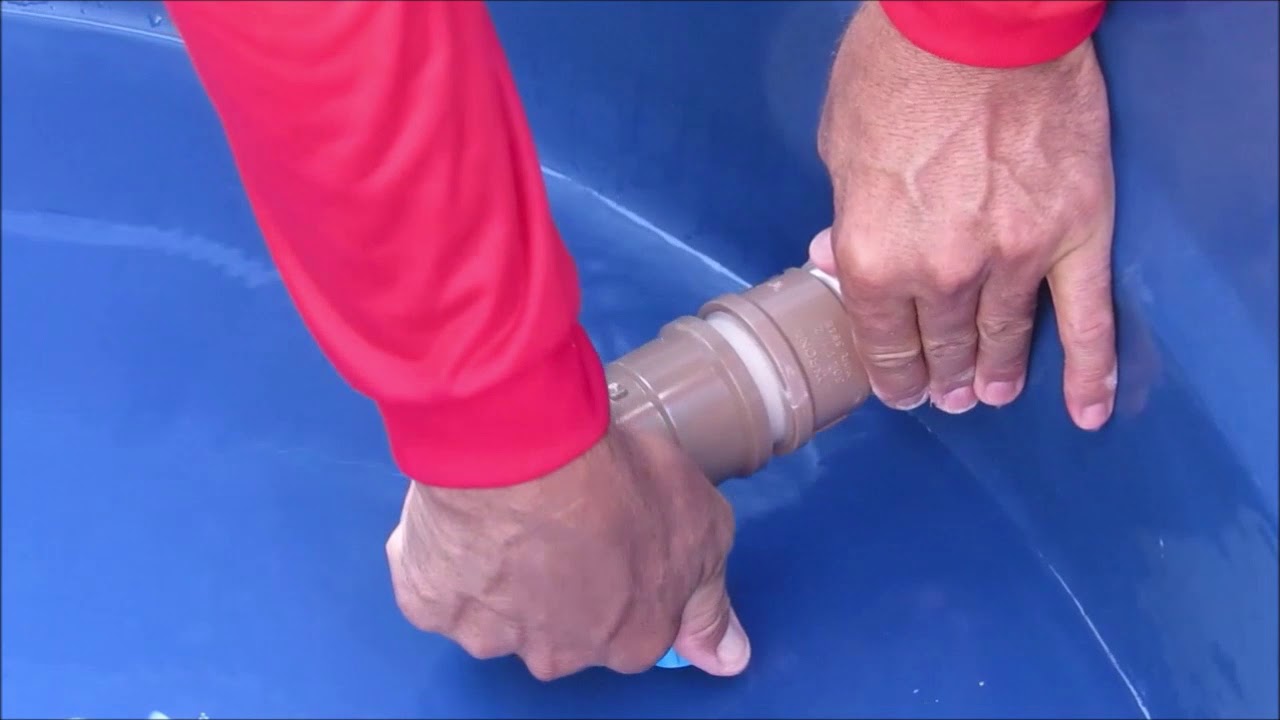 VEJA O QUE ESSE PEDREIRO FEZ PARA TER PRESSÃO NO ENCANAMENTO DA CAIXA D'ÁGUA #PARTE 01