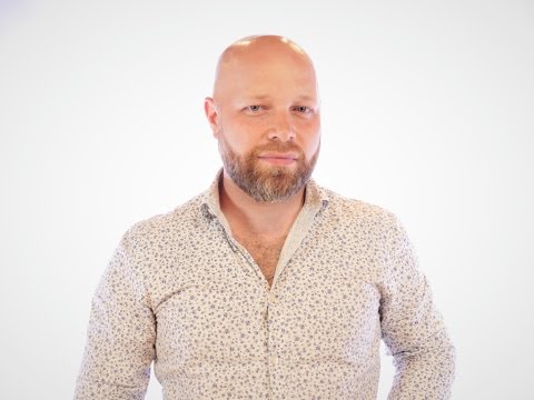 I hit 200k Subscribers!!