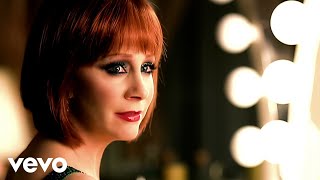 Reba McEntire, Kelly Clarkson - Because Of You