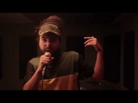 PIRU - Origenes (Extracto pelicula "Julio llega en abril")