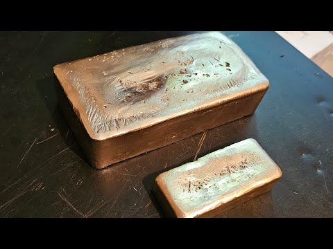 Casting a big copper alloy bar from cutlery. From junk to treasure.