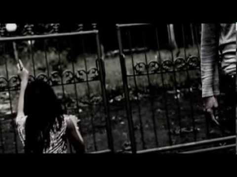 download lagu mp3 mp4 New Eta Dibunuh Perlahan, download lagu New Eta Dibunuh Perlahan gratis, unduh video klip New Eta Dibunuh Perlahan