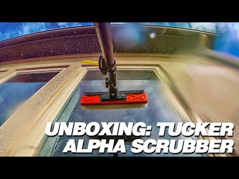 Tucker® Alpha Solar XL Brush