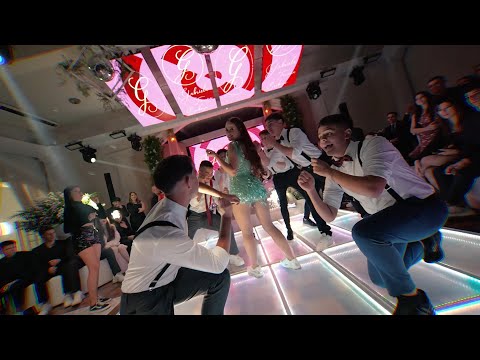 A MELHOR ABERTURA DE PISTA  - XV GABI BARBOZA