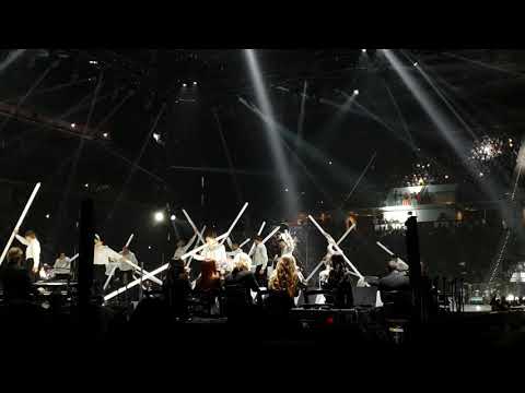 Io me ne andrei - Claudio Baglioni - Torino 23 novembre 2018 Al centro Tour