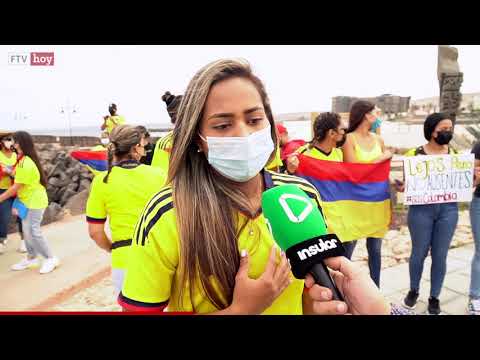 La comunidad colombiana de Fuerteventura protesta por lo que está ocurriendo en su país - 05/05/2021