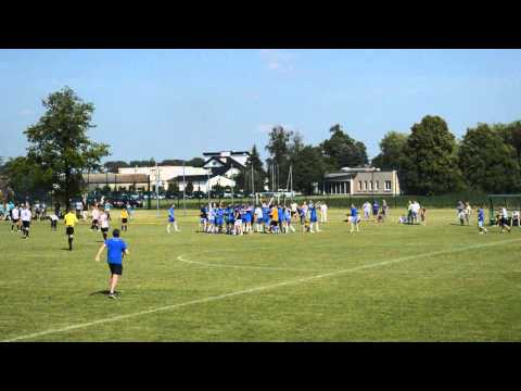 Radość z awansu Wiary Lecha do okręgówki po meczu z Clescevią Kleszczewo