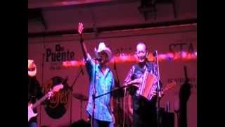 THE TEXAS TORNADOS--FLACO JIMENEZ--- VOLVER-VOLVER--MENDICINO