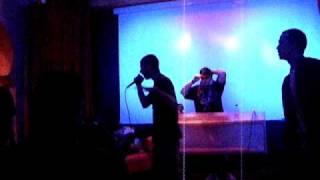 Indelebile squad(Jumpy e Funky D)-live at Baobab, from da hip to da hop contest-Roma