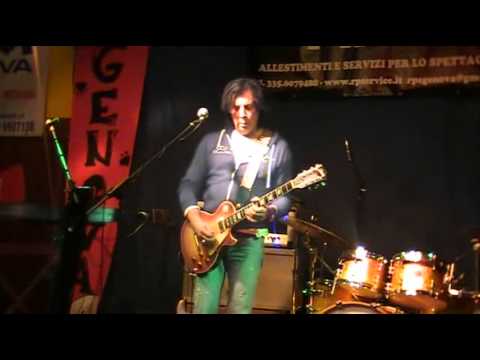 Maurizio Solieri-New Bulldog Pub.Serra Riccò-Ge