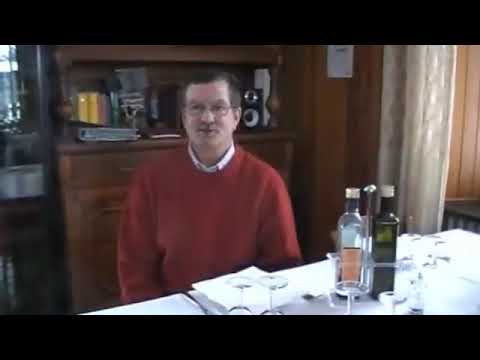 Domenico Salini racconta l'azienda Salini di Groppallo alla Fondazione Slow Food (anno 2012)