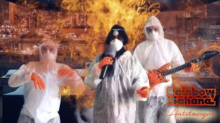 Antitoxique Music Video