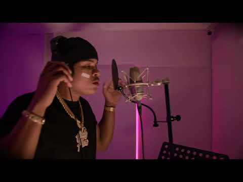 Andyyy Flow- TRABAJANDO DURO (Video Oficial)