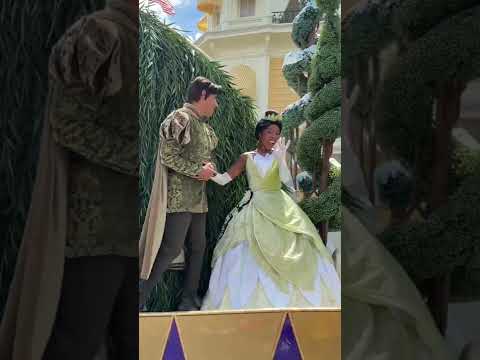 I Married My Childhood CRUSH! 👑🪷 #Shorts #PrincessTiana #DisneyWish