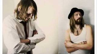 Music video thumbnail preview for Friska Viljor - Oh Oh by Friska Viljor