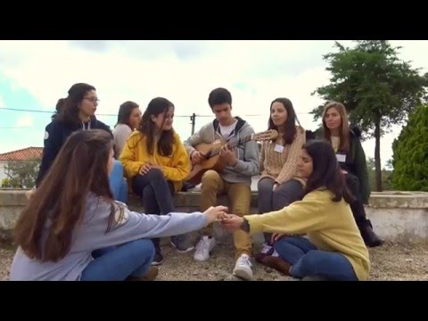 HMB ft. Carminho - O Amor é Assim