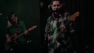 DUMP HIM as Sleater-Kinney - Dig Me Out (1/5)