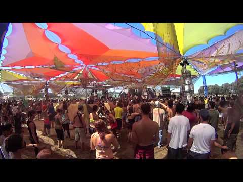 Myrah @ Freedom Festival 2013 day 16