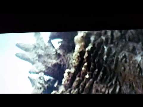 Mothra vs godzilla fight 1 (1964)