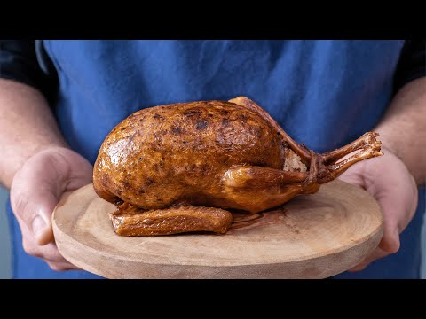 The unusual STUFFED birds, every Egyptian is OBSESSED with