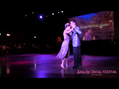 a dance to the tango " Tus palabras y la noche " at Sakura Tango Festival in 2015