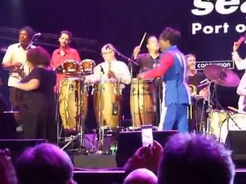 Daptone Family - Family Affair (Daptone Super Soul Revue)