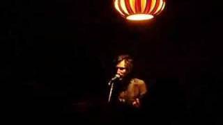 Matt Costa - Unfamilar Faces (Live)