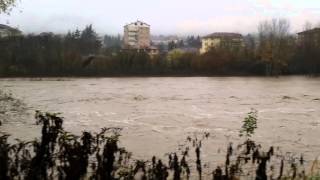 preview picture of video '15 novembre 2014, alluvione Ovada: Confluenza Stura e Orba.'