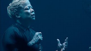 Download lagu DIR EN GREY - 砂上の唄 [eng sub] LIVE HD mp3