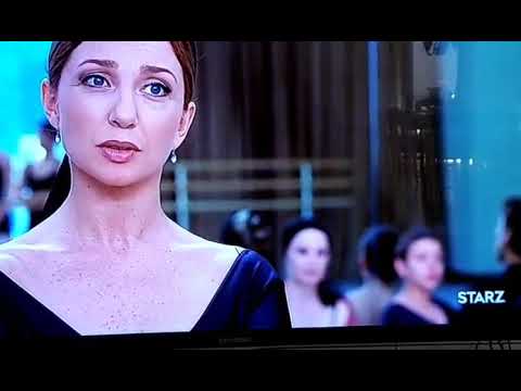 Center Stage - 3 Pirouettes