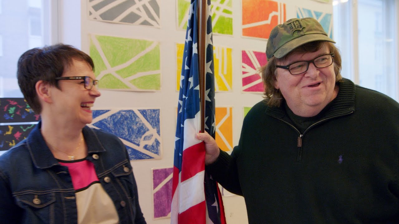 Miniature de la vidéo Trailer WHERE TO INVADE NEXT - Michael Moore du film Where to invade next