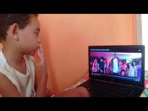 Reagindo a ela encaixa