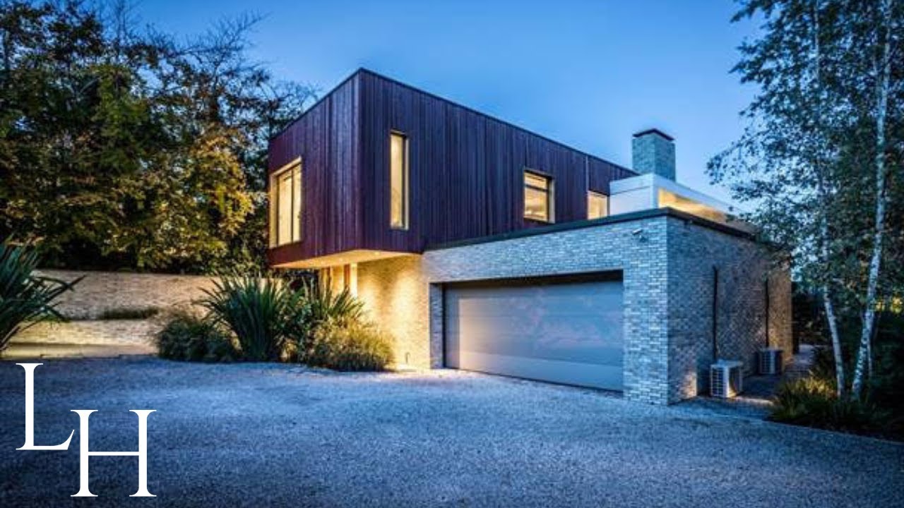 Is this London’s Best Waterfront Apartment? The Luxury Home Show