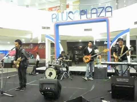 Fauzi and The Nice - Cinta Terpendam.AVI