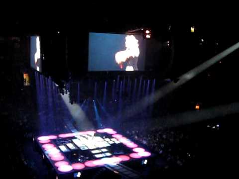 Veronique Dicaire - Ginette Reno and Celine Dion