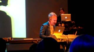 Howard Jones - Assault &amp; Battery live @ showcaselive