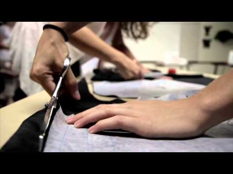 195 Dresses - Albanian Subtitles