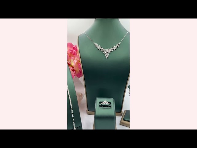 طقم فضة وزركون تصميم ألماس فخم ومميز