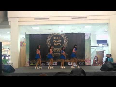 151101 Girl's Day - Hello Bubble + Darling Cover Dance by Daisy Day at Depok Town Square