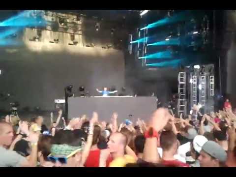 Sato Goldschlag feat. Wynter Gordon - Mr. Mister (Laidback Luke Remix)